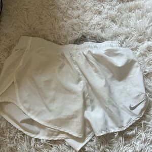 White nike shorts